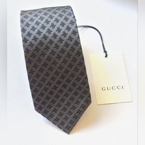 ⚡RARE⚡ GUCCI TIE 'ZINGI' Grey Bee 100% Silk Gucci Bee Tie 2.75" *NEW W/TAGS* 🐝